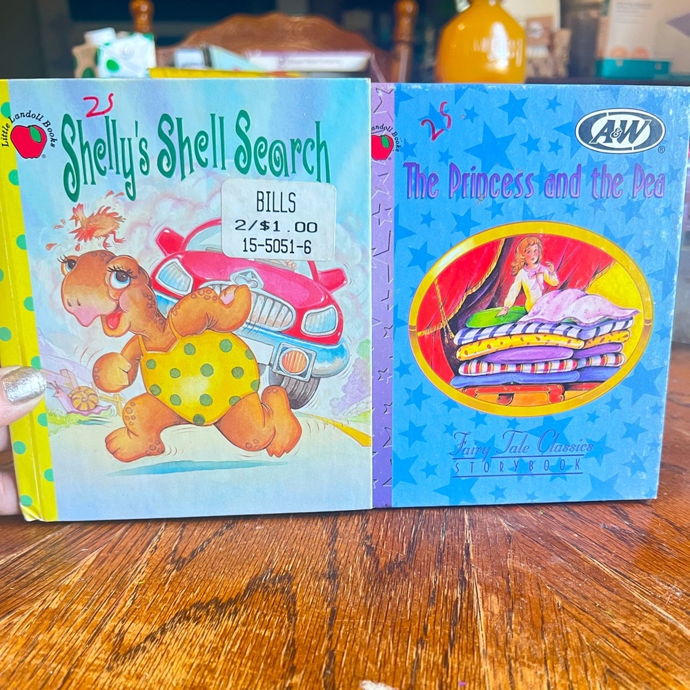 Kids Storybook Set - Shelly's Shell Search & The Princess and the Pea